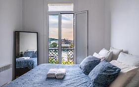 Superb Cute Flat Barcelona Bests View On The Sea For Couple